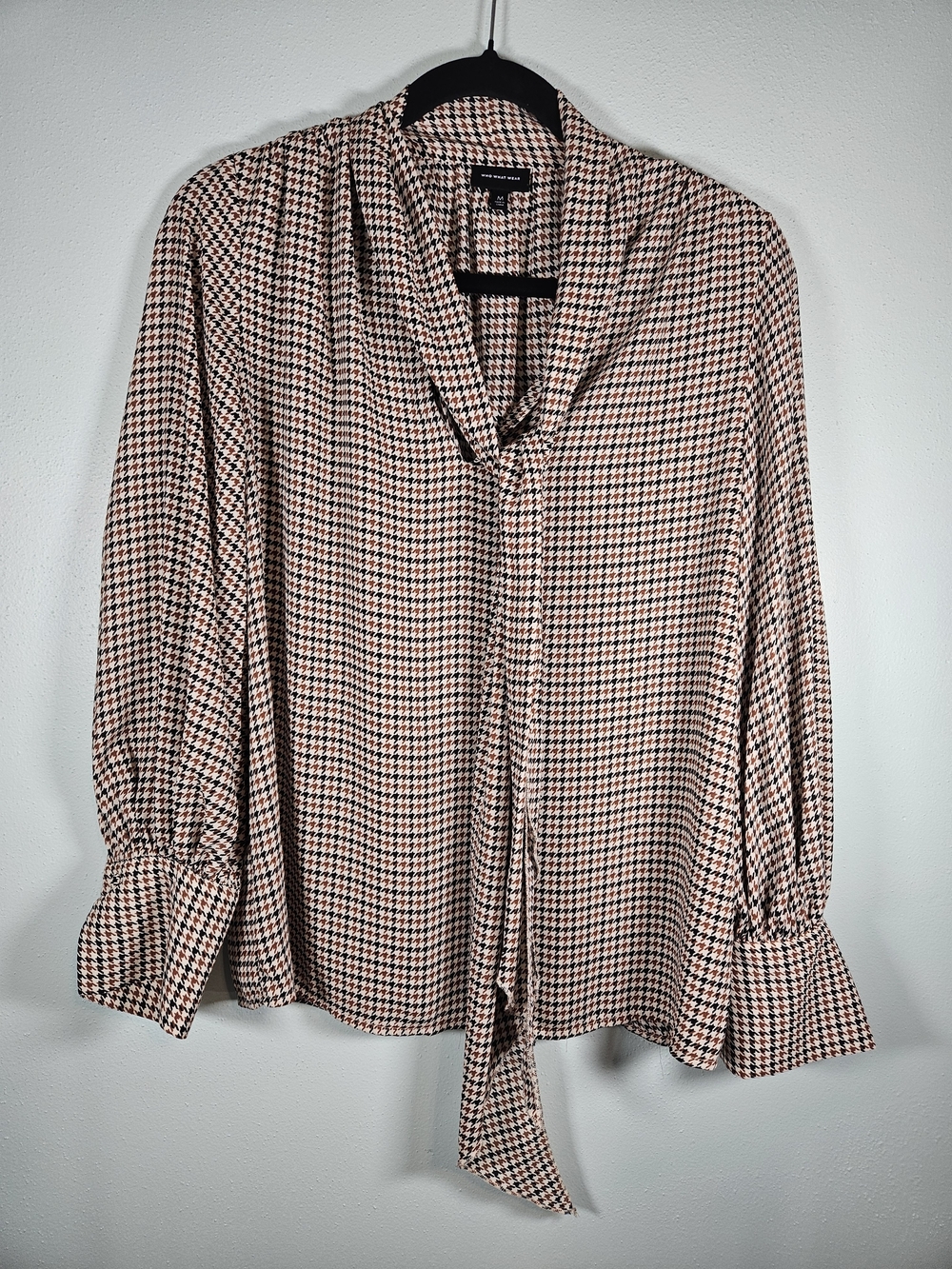 Who What Wear Brown and Black Houndstooth Tie-Neck Blouse